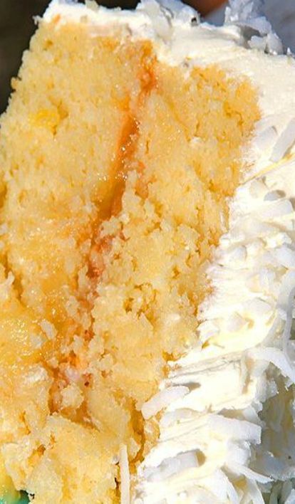 Coconut Pineapple Cake Recipe Coconut Pineapple Cake, Pineapple Cake Recipe, Dessert Aux Fruits, Pineapple Cake, A Piece Of Cake, Good Eat, Coconut Cake, Piece Of Cake, Yummy Sweets