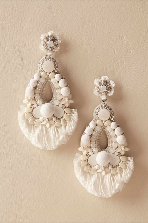 Rihanne Earrings Bridal Fashion Jewelry, Lovely Earrings, White Earrings, Bijoux Diy, Bridal Shoes, Wedding Earrings, Tassel Earrings, Bridal Earrings, Bridal Accessories