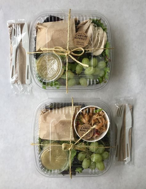 Boxed Lunch Catering, Boxed Lunch, Green Juice Girl, Lunch Catering, Food Box Packaging, Catering Ideas Food, Packed Lunch, Box Lunch, Think Food