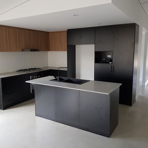 A&A Kitchens on Instagram: “A @summitsouthwest job in Dunsborough, Western Australia. Featuring Qstone tops and @polytec Prime Oak Woodmatt in the overheads and Black…” Prime Oak Woodmatt, Prime Oak, Western Australia, New Kitchen, A A, Cupboard, Instagram A, Kitchen Design, Kitchens