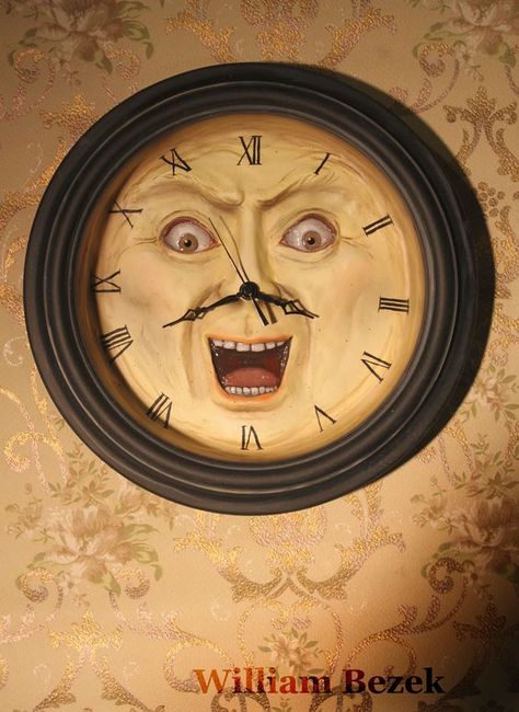 Halloween Sculptures, Halloween Clock, Zombie Life, Antiques Repurposed, Edwardian Costumes, Theater Design, Clock Painting, Father Time, Cool Clocks