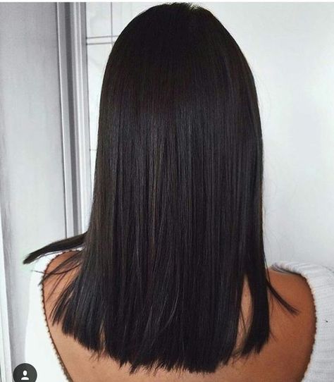 corte reto, abaixo da linha dos ombros, super tendência de 2017. Straight Weave Hairstyles, Short Straight Hair, Easy Hair, Hair Images, Shoulder Length Hair, Brown Hair Colors, Hair Dye, Length Hair, Balayage Hair