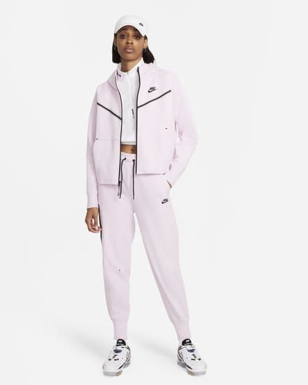 Pink Tech Fleece, Pink Nike Tech, Nike Sweats Outfit, Nike Tech Fleece Tracksuit, Tech Fleece Hoodie, Nike Sportswear Tech Fleece, Sweats Outfit, Tech Women, Nike Sweats