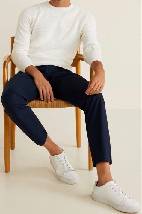 Off White Textured Crew Jumper . Dark Blue / Navy Chinos . White Trainers #Spring #Summer Blue Chinos Men, Chinos Men Outfit, Minimalist Moda, Minimalist Fashion Men, Pants Outfit Men, Smart Casual Men, Stylish Men Casual, Mens Casual Dress Outfits, Elegante Casual