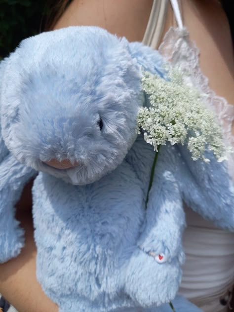 Blue Stuffed Animal Aesthetic, Blue Jellycat Bunny, Jellycat Flower, Flower Jellycat, Jellycat Bunny Aesthetic, Jelly Cats Aesthetic, Jellycats Aesthetic, Fursona Moodboard, Jellycat Bunnies