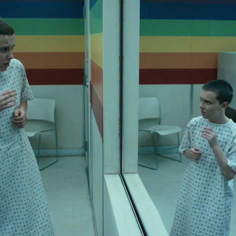 Joyce Byers, Jonathan Byers, Power Photos, Rainbow Room, Stranger Things Tv, Jamie Campbell, Eleven Stranger Things, Jamie Campbell Bower, Will Byers