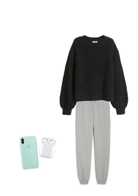 Female Comfy Outfits, Causal Home Outfit, Simple House Outfit, Outfits For Studying At Home, Home Dress Comfy Casual, Comfy Outfit Ideas For Home, Home Stay Outfit, Cute Lazy Outfits For Home, Winter House Outfit