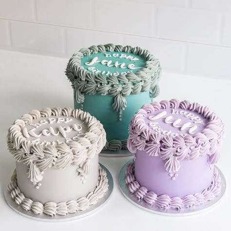 Lambeth Cake, Victorian Cakes, Korean Cakes, Bolo Vintage, Vintage Birthday Cakes, Pastel Cakes, Korean Cake, Cake Mini, Instagram Cake