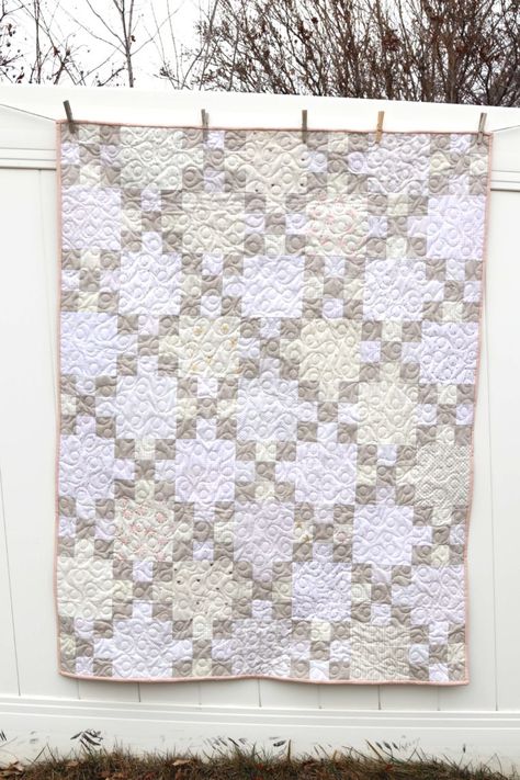 Irish Chain Nine-Patch Quilt Tutorial - Diary of a Quilter - a quilt blog Irish Chain Quilt Block, Lattice Quilt Pattern Free, Chain Quilt Patterns, Neutral Colored Quilt, Irish Quilt Patterns, Neutral Quilts, Double Irish Chain Quilt, Irish Chain Quilt Pattern, Irish Quilt