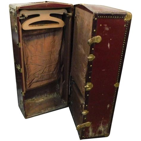 19th Century Wardrobe Steamer Trunk Steamer Trunk Makeover, Antique Trunk Restoration, Steampunk Bedroom, Trunk Makeover, Trunks For Sale, Antique Steamer Trunk, Metal Trunks, Old Trunks, Diy Camper Remodel