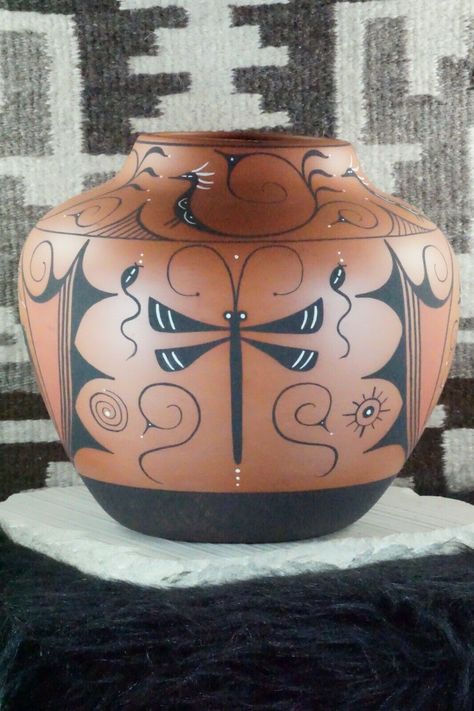 Zuni Pottery, Southwest Pottery, Native American Pottery, Gourd Art, Native Art, Native American Jewelry, Turquoise Beads, Gourds, How Beautiful