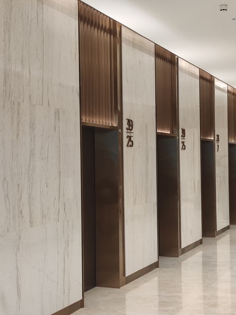 Office Elevator Lobby, Lift Lobby Design Commercial, Lift Lobby Design Residential, Lobby Design Residential, Lift Lobby Design, Elevator Lobby Design, Mirror Shelves, Lift Lobby, Staircase Design Modern