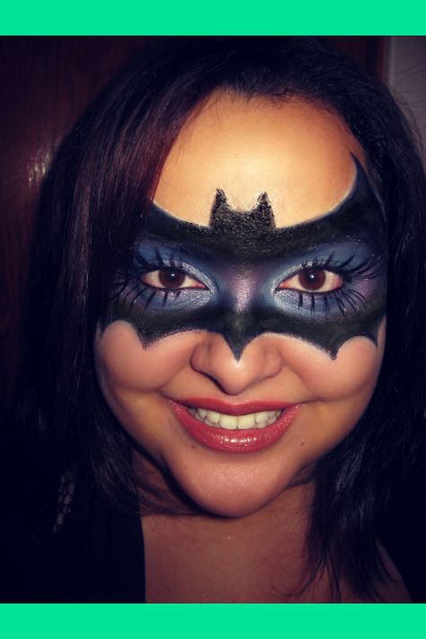 My version of a bat mask ♥ {Halloween makeup} ^▽^ | Jenny V.'s (BeautyByJennyVazquez) Photo | Beautylish Batgirl Eye Makeup, Bat Makeup Halloween Kids, Batgirl Makeup, Superhero Makeup, Batman Makeup, Bat Makeup, Easy Halloween Face Painting, Batwoman Makeup, Batman Face