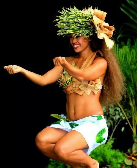 . Tahitian Costumes, Ori Tahiti, Polynesian Dance, Tahitian Dance, Hawaii Hula, Polynesian Islands, Hula Dance, Abs Women, Hula Dancers