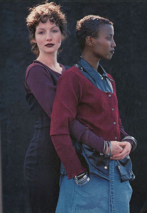 Queer Reference Photo, Sapphic Pose Reference, 90s Lesbian Fashion, Dyke Art, Sassy Poses Reference, Dyke Aesthetic, 1993 Fashion, Sassy Pose, Style Rookie