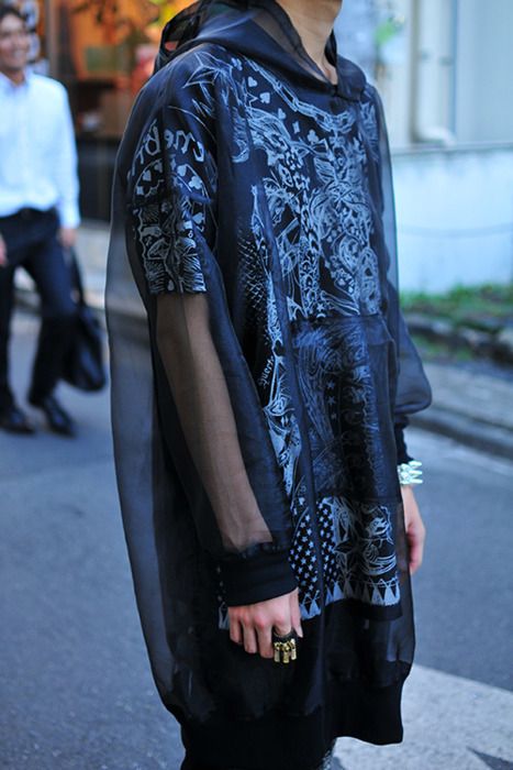 Boho Goth, Shooting Photo, Visual Kei, Men's Wear, Black Style, Mens Street Style, Fashion Details, Fashion Sense, Unisex Fashion