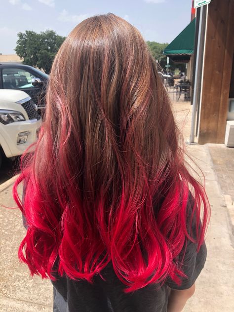 Red On Bottom Of Hair, Dyeing The Ends Of The Hair, Tips Of Hair Dyed Red, Brunettes With Red Highlights, Hair Dye Ideas For Redheads Natural Red, Bottom Half Dyed Hair Red, Shadow Root Brown To Red, Red Ends On Blonde Hair, Brown Hair With Colored Ends