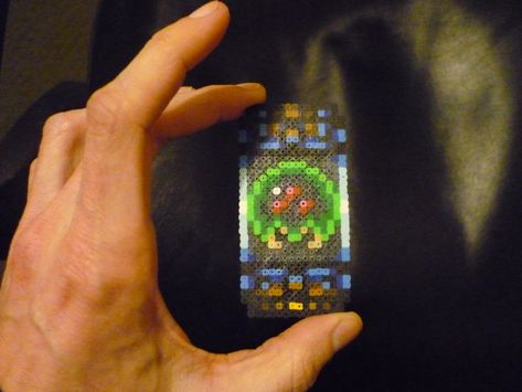 Perler Super Metroid by monochrome-GS on deviantart Video Game Perler, Stitch Games, Super Metroid, Perler Ideas, Perler Art, Perler Bead Templates, Bead Sprite, Bead Projects, 8 Bits