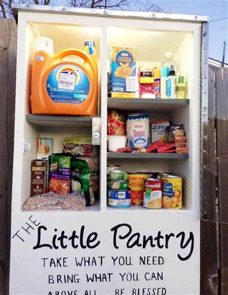 Little Free Pantries unite communities through giving Homeless Care Package, Little Free Pantry, Community Service Ideas, Charity Work Ideas, Sara Lynn, Free Pantry, Church Outreach, Eagle Project, Blessing Bags