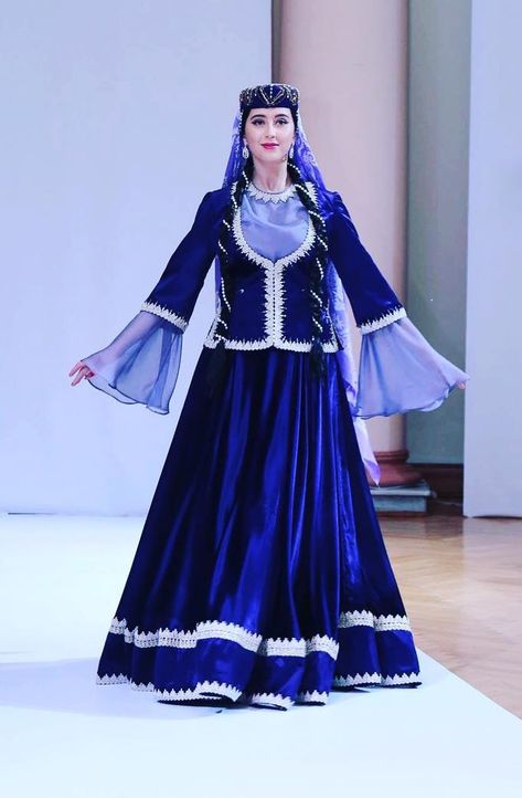 Azerbaijan traditional garment Azerbaijan National Clothing Azerbaijan Traditional Clothing, Azerbaijan Clothing, Azerbaijan Culture, National Clothes, Girls Frock Design, Long Sleeve Wedding Dress Lace, National Dress, Fashion Gowns, Beautiful Dresses For Women