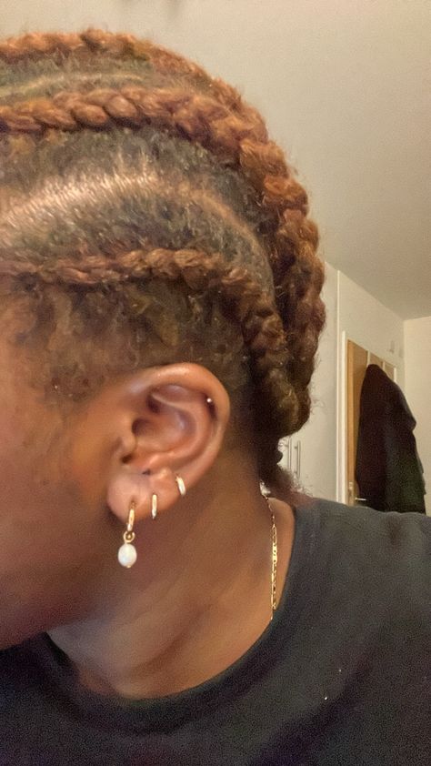 Helix and three lobe piercings Three Lobes And Helix Piercing, 3 Lobes And Helix Piercing, Three Lobe Piercings, Gold Piercings, Lobe Piercings, Lobe Piercing, Helix Piercing, Body Mods, Helix