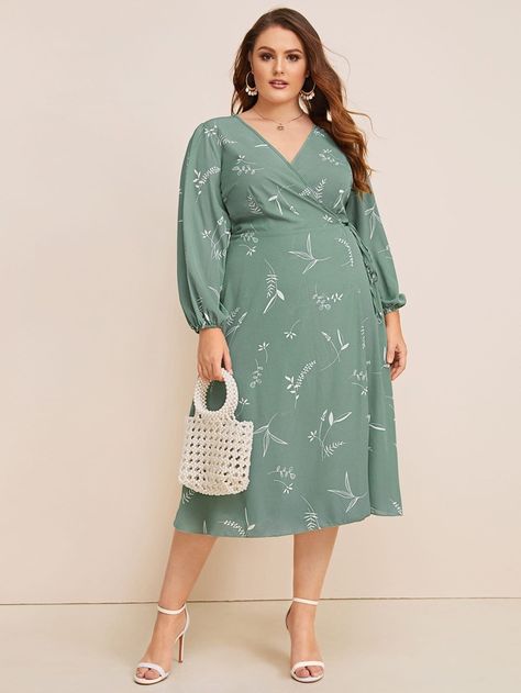 Free Returns ✓ Free Shipping On Orders $49+ ✓. SHEIN Plus Plant Print Wrap Knotted Dress- Plus Size Dresses at SHEIN. Stunning Wedding Guest Dresses, Knotted Dress, Sukienki Plus Size, Dream Dresses, Knot Dress, Wedding Guest Dresses, Plant Print, Plus Size Fashion For Women, Looks Chic