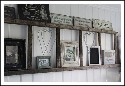 Hang a ladder sideways on a wall and decorate it. Old Ladders Repurposed, Repurposed Ladders, Pale Dogwood, Old Ladder, Framed Pictures, Wooden Ladder, Ladder Shelf, A Shelf, My New Room