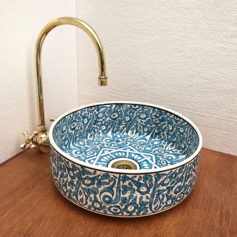 Painted Sink, Sink For Bathroom, Moroccan Sink, Bathroom Ceramic, Music Jewelry, Bowl Sink, Ceramic Sink, Green Ceramics, Potters Wheel