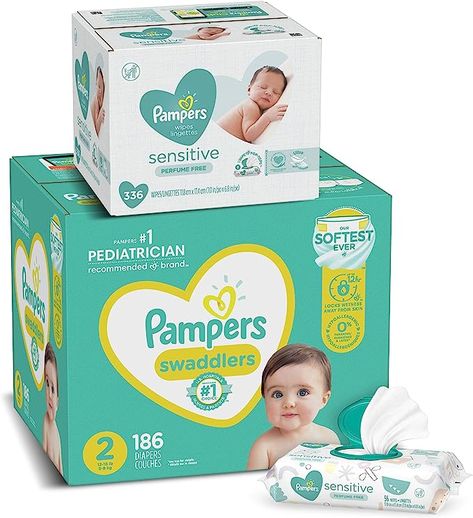 Pampers Sensitive Wipes, Pampers Wipes, Newborn Checklist, Heart Quilts, Pampers Swaddlers, Baby Protection, Baby Wipes, Happy Baby, One Month