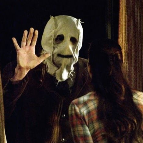 The Strangers Movie, Strangers Movie, Top 10 Horror Movies, Terrifying Horror Movies, Scariest Movies, 2000s Horror, Slasher Summer, Hounds Of Love, Camping In The Woods