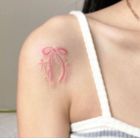 Pink Tattoo Ink, Pink Bow Tattoos, Tattoo Fairy, Pink Tattoo, Hijabi Outfit, Small Pretty Tattoos, Bow Tattoo, Cute Little Tattoos, Cute Tiny Tattoos