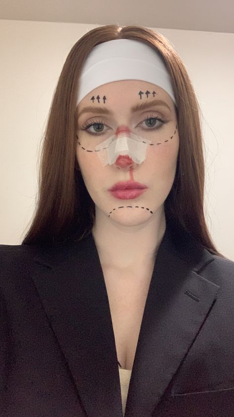 Halloween Hospital Costume, Hospital Costume Ideas, Job Halloween Costumes, Surgery Halloween Costume, Botched Halloween Costume, Plastic Surgery Costume, Plastic Surgery Halloween, Obscure Halloween Costumes, Patient Costume