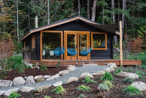 Best Airbnb Cabins on Galiano Island - Inside the Bodega Cove Pan Abode Cabins Small Log Cabin Kits, Prefab Log Cabins, Shed Guest House, Cedar Cabin, Log Cabin Kits, Small Log Cabin, Prefab Cabins, Cabin Exterior, Cabin Kits