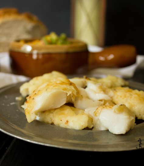 Pan-Fried Haddock is a summer Nova Scotia classic. It's light, flaky and ready in ten minutes! http://isaynomato.com/pan-fried-haddock/ Pan Fried Haddock Recipes, Fried Haddock Recipes, Pan Fried Haddock, Fried Haddock, Frying Pan Recipes, Haddock Recipes, Fried Recipes, Pan Fry, Fried Fish