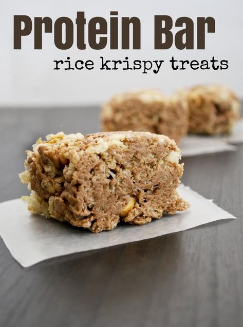 30 Delicious Protein Bar Recipes That Are A Must Try! Healthy Rice Krispie Treats, Peanut Butter Rice Crispies, Peanut Butter Rice Krispies, Protein Bars Homemade, Krispy Treats, Protein Bar Recipes, Protein Treats, Rice Krispy, Protein Shake Recipes