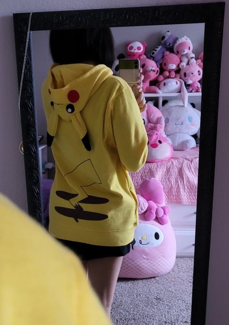 Pokemon Outfit Aesthetic, Gloomy Bear Hoodie, Pokemon Outfits Ideas, Sorcerer Oc, Kawaii Webcore, Pikachu Aesthetic, Pikachu Outfit, Mha Clothes, Pokemon Outfits