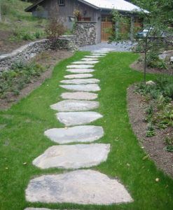 Natural Stone Steps - PA Fieldstone | Cape Cod, South Shore, MA Small Garden With Stones, Backyard Grass Alternative, Pathway Design, Stepping Stone Pathway, Grass Alternative, Stepping Stone Walkways, Stepping Stone Paths, No Grass Backyard, Walkway Landscaping