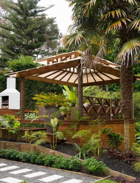 Patios Ideas Backyard, Patios Ideas, Balinese Garden, String Lighting, Vintage Patio, Tropical Garden Design, Outdoor Remodel, Garden Gazebo, Outside Patio