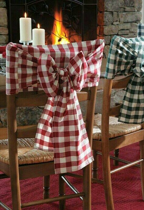 Chair Back Covers, Chair Bows, Modern Interior Decor, Country Style Decor, Chair Decorations, French Country Decorating, Chair Backs, Primitive Decorating, Chair Cover