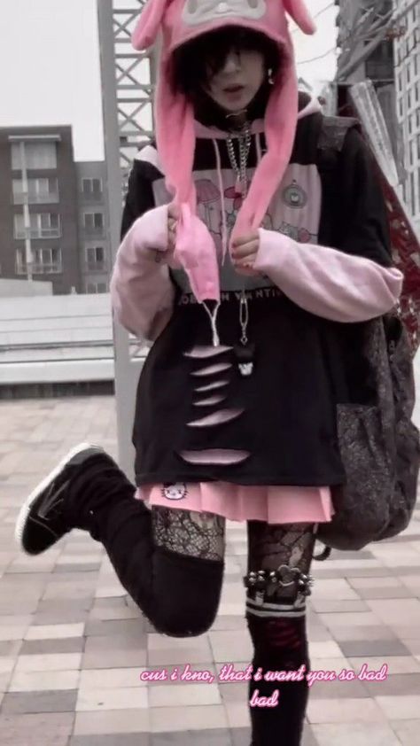 Mikey Core Aesthetic, 2020 Alt Art Style, Alt 2020 Fashion, 2020 Alt Aesthetic, 2020 Alt Fashion, Goth Guy Aesthetic, Pastel Femboy Outfit, Alt Drawing Body Poses, Kawaii Goth Outfits