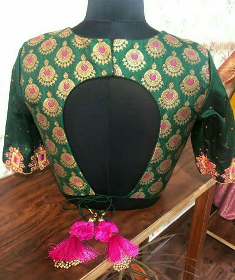 Green Brocade Blouse Designs, Brocket Blouse Designs Latest, Brocket Blouse Designs, Brocade Blouse Designs Latest, Trendy Blouse Patterns, Green Blouse Designs, Brocade Blouse Designs, Pattern Blouses, Blouse Necklines