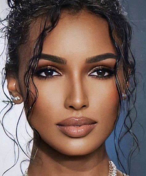 Black Tie Makeup, Engagement Photo Makeup, Jasmin Tookes, High Value Woman Style, Competition Makeup, Latte Makeup, 90s Makeup Look, Pageant Makeup, Ball Makeup