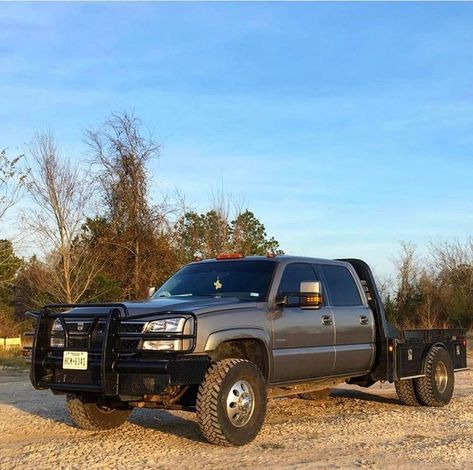 K30 Dually, Cateye Chevy, Dulley Trucks, Mechanics Service Truck, 57 Chevy Trucks, Dodge Diesel Trucks, Chevy Duramax, Welding Rigs, Custom Truck Beds