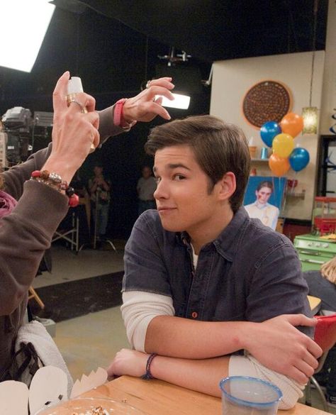 Freddy From Icarly, Icarly Sam And Freddie, Icarly Cast, Lab Rats Disney, Freddie Benson, Icarly And Victorious, Freddie My Love, Nathan Kress, Disney Ships