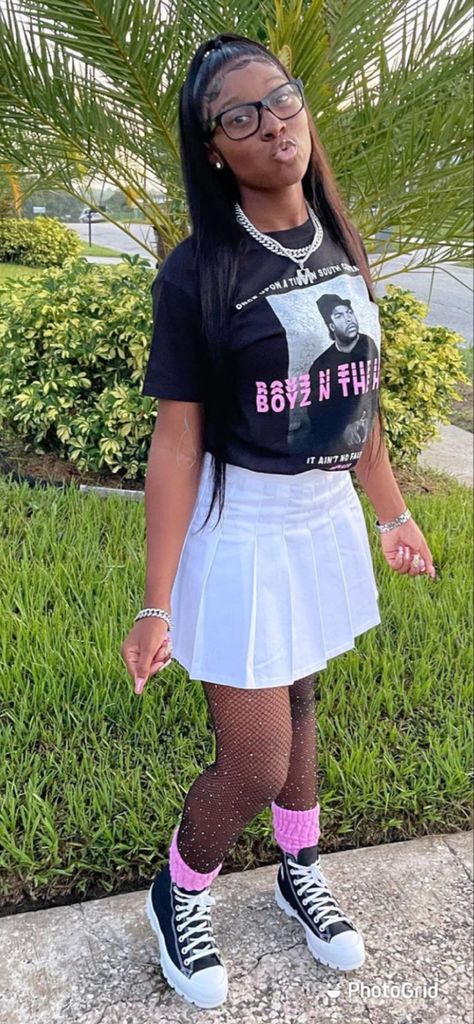 Cute Skirt Birthday Outfits, Mini Skirt Ideas Black Women, Teenage Birthday Outfits, Five Below Outfits, Forever 21 Birthday Outfits, Sweet 16 School Outfit, Cute Birthday Outfits 13, Cute Birthday Outfits Skirts, Baddie Skirt Outfits For School