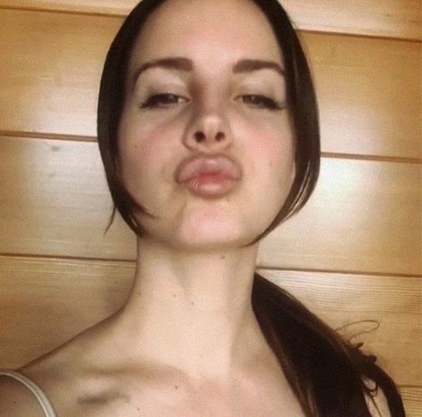 Lana 💕 Lana Del Rey, A Woman, Funny