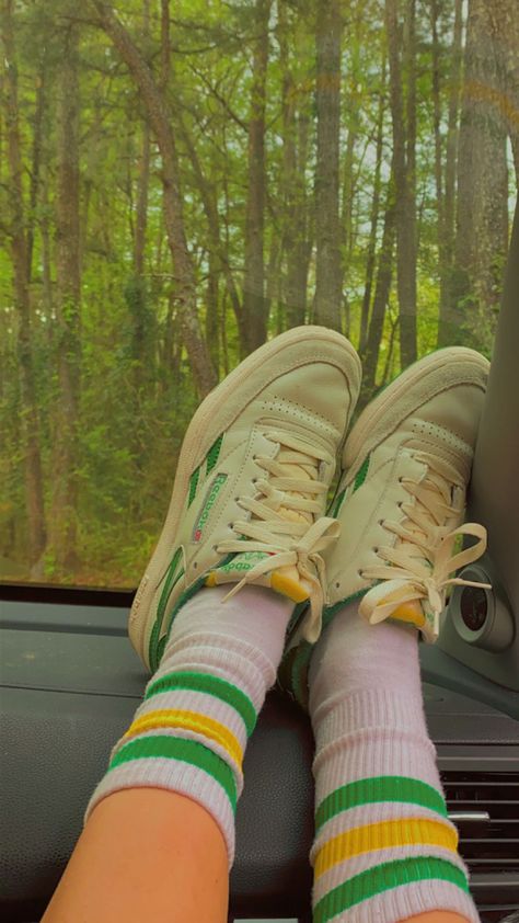 Granola Shoes, Granola Girl Shoes, Nature Aesthetic Green, Granola Girl Style, Granola Girl Outfits, Granola Style, Conservative Dresses, Granola Girl Aesthetic, Aesthetic Places