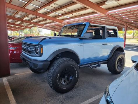 Bronco Wrap Ideas, Bronco Wrap, Bronco Colors, 2023 Bronco, Broncos Colors, Bronco Car, Mini Trucks 4x4, Car Vibes, Bronco Truck