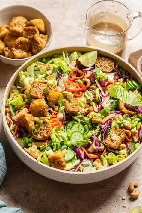 Saucy Tofu, Asian Sesame Salad, Asian Crunch Salad, Plant Based Challenge, Tofu Salad Recipes, Tempeh Salad, Plant Based Dinner Ideas, Nashville Hot Chicken Recipe, Salad Mexican