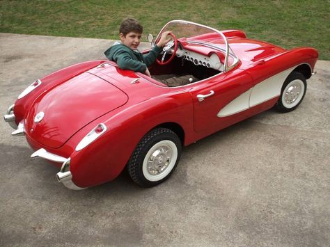 corvette pedal car | 1500 for a '53 Corvette pedal car? JEEESH - Corvette Forum ... Toy Pedal Cars, Vintage Pedal Cars, Tiny Cars, Cycle Car, Pedal Car, Miniature Cars, Mini Car, Pedal Cars, Us Cars